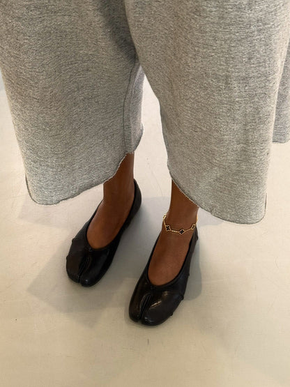 Eliza Split-Toe Mules — Casuarina