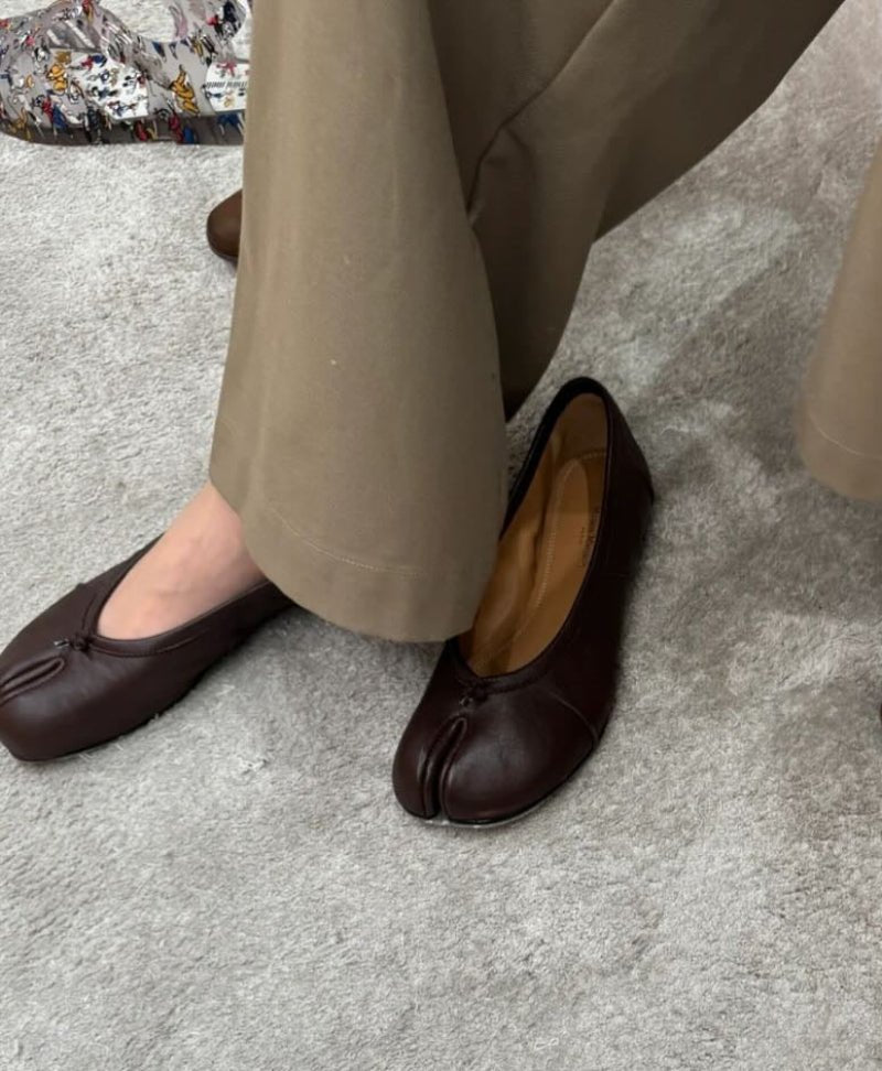 Eliza Split-Toe Mules — Casuarina